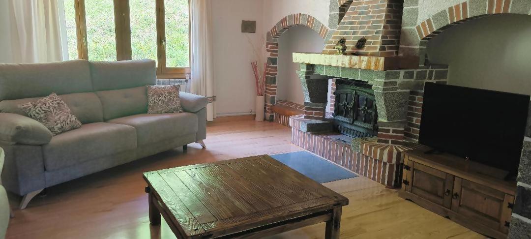 Casa Rural Mantxoalorra Ochagavía エクステリア 写真